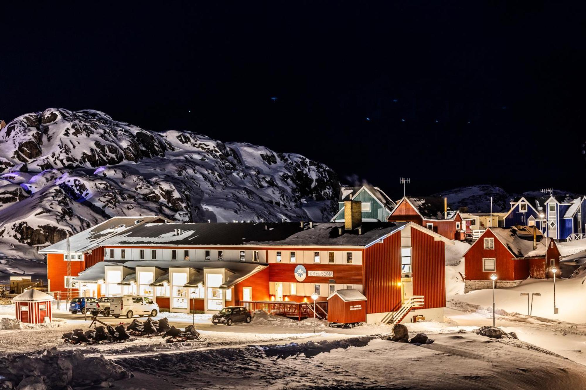 Hotel Soma Sisimiut Buitenkant foto